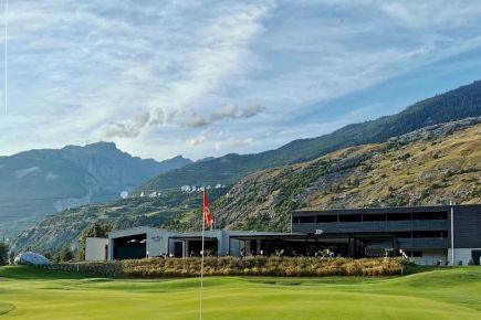 Wallis Top 3 Golf Package